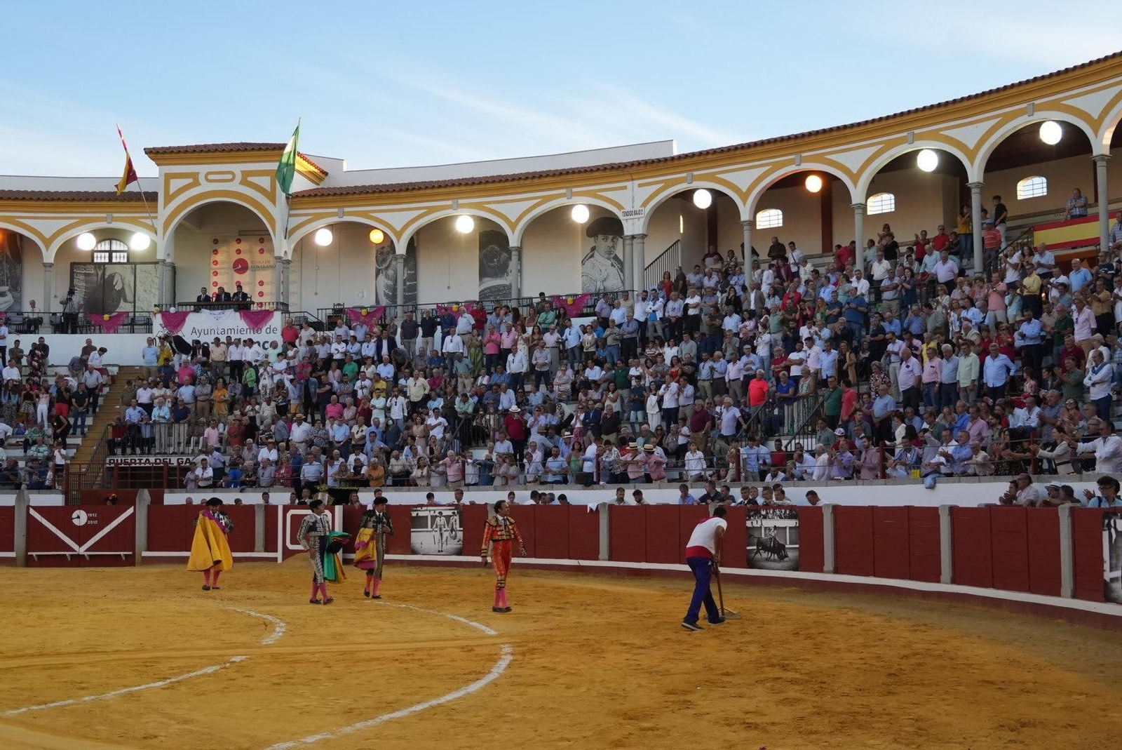 La corrida de toros de Ferrera, Escribano y Lamelas en Pozoblanco, en imágenes
