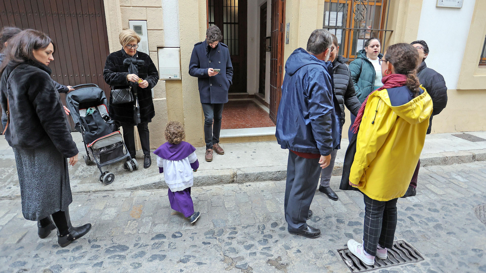 La lluvia apareció en la tarde del Viernes Santo