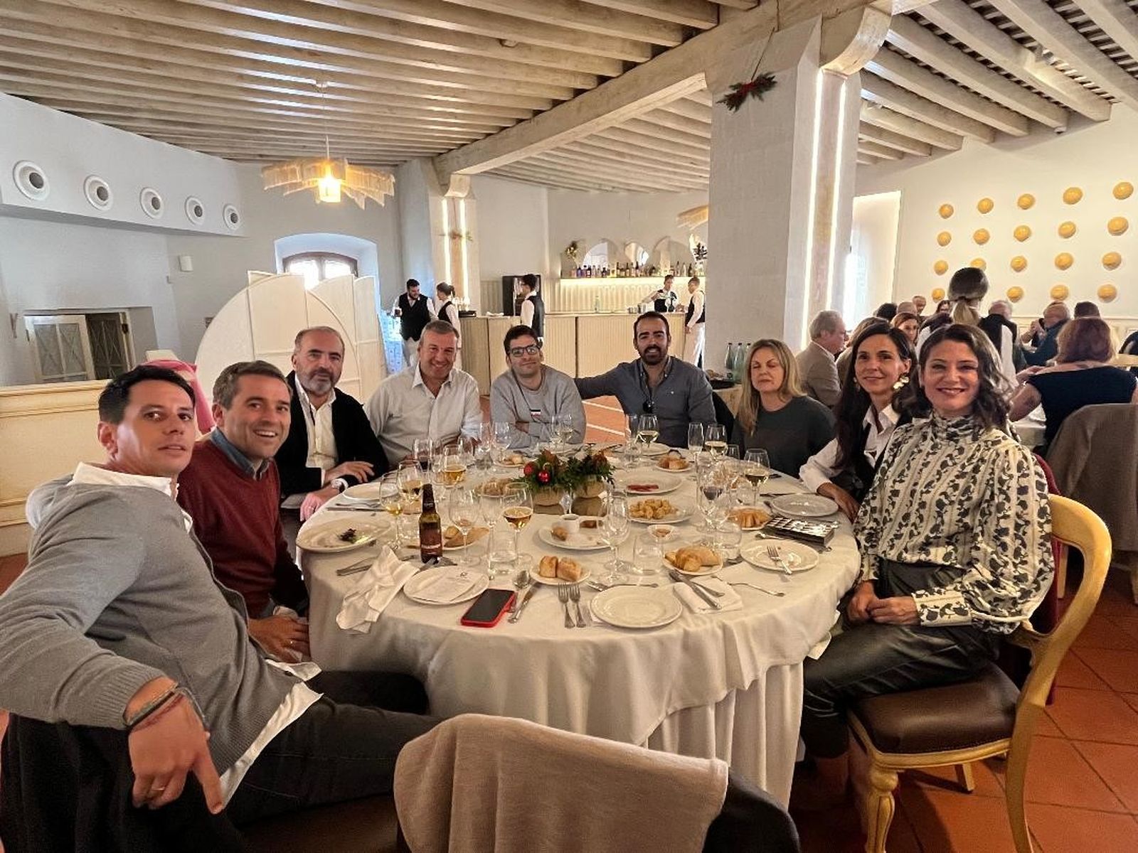 Pablo Pérez, Carlos Arriaga, Manolo Cotorruelo, Faly Fernández, Guille y Curro Ladrón de Guevara, Rosario Sánchez, Irene Iglesias y Anabel Carnota.