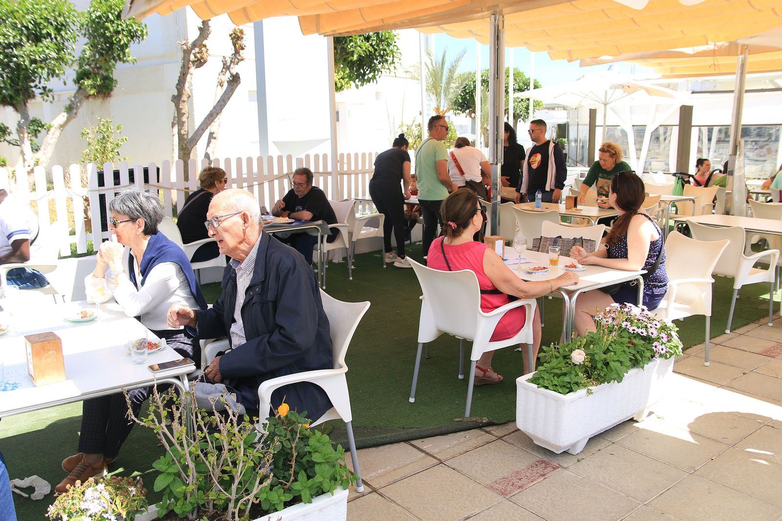 Garrucha llena sus bares con la VI Ruta de la Tapa