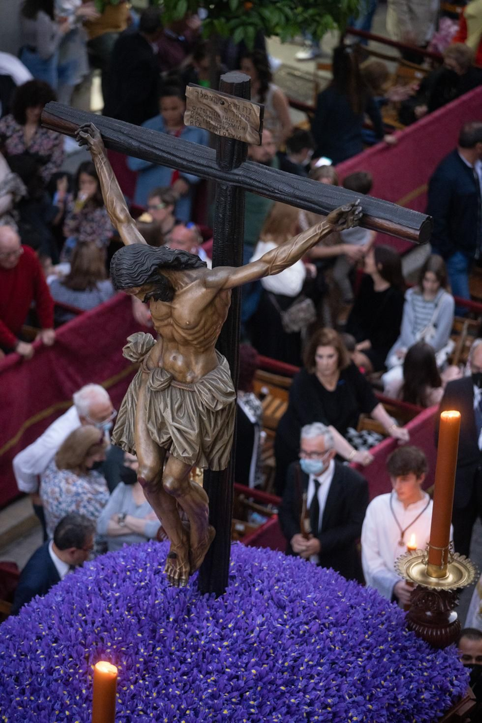 Imágenes del Jueves Santo: Hermandad de la Misericordia