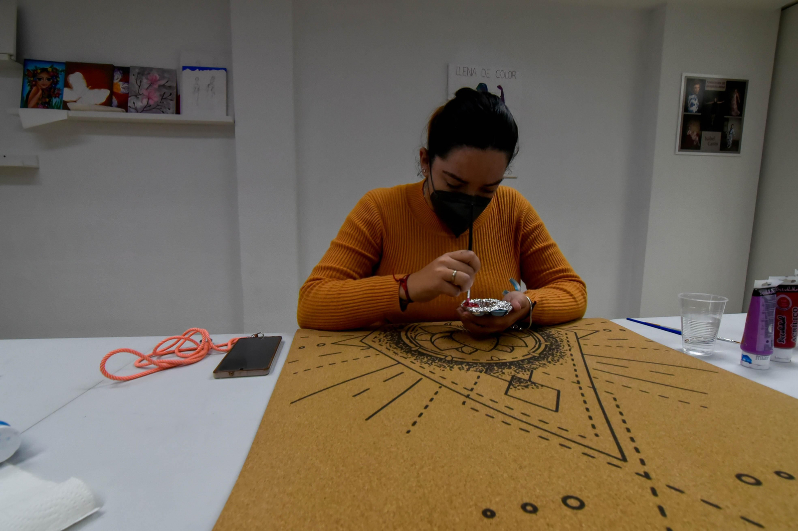 Las fotos de una mañana en la sede de Bandera Rosa