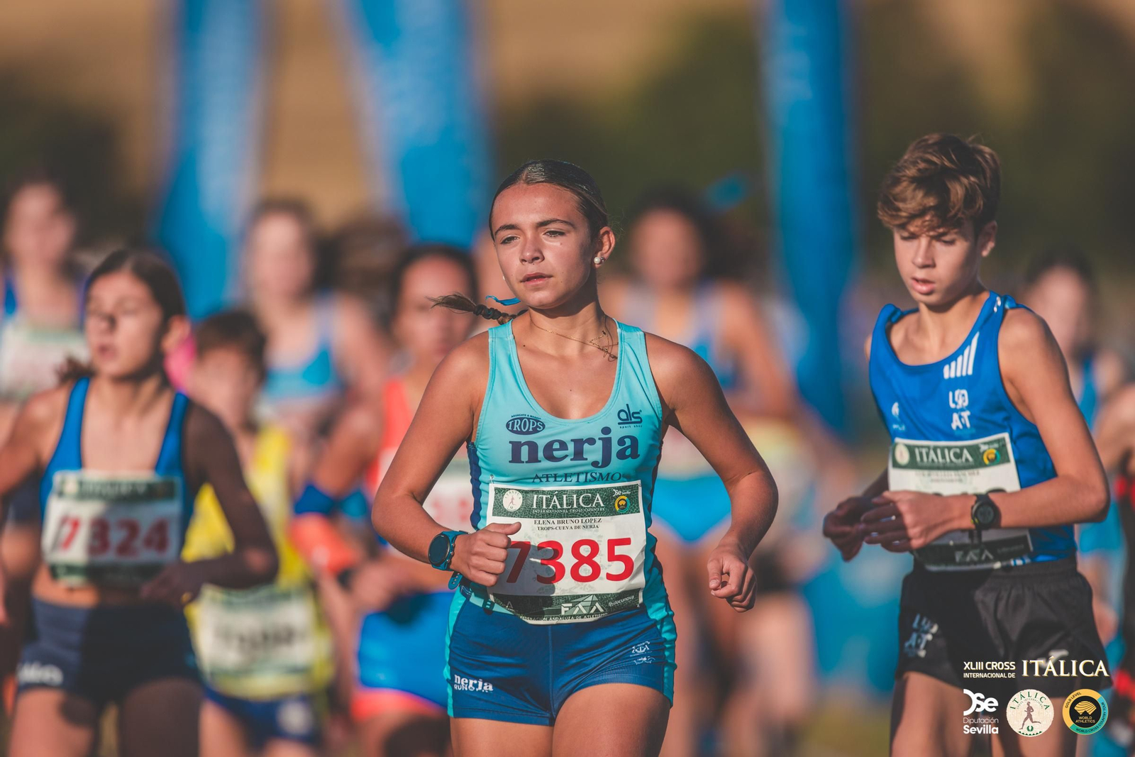 Búscate en las fotos del Cross de Itálica 2025 | 7