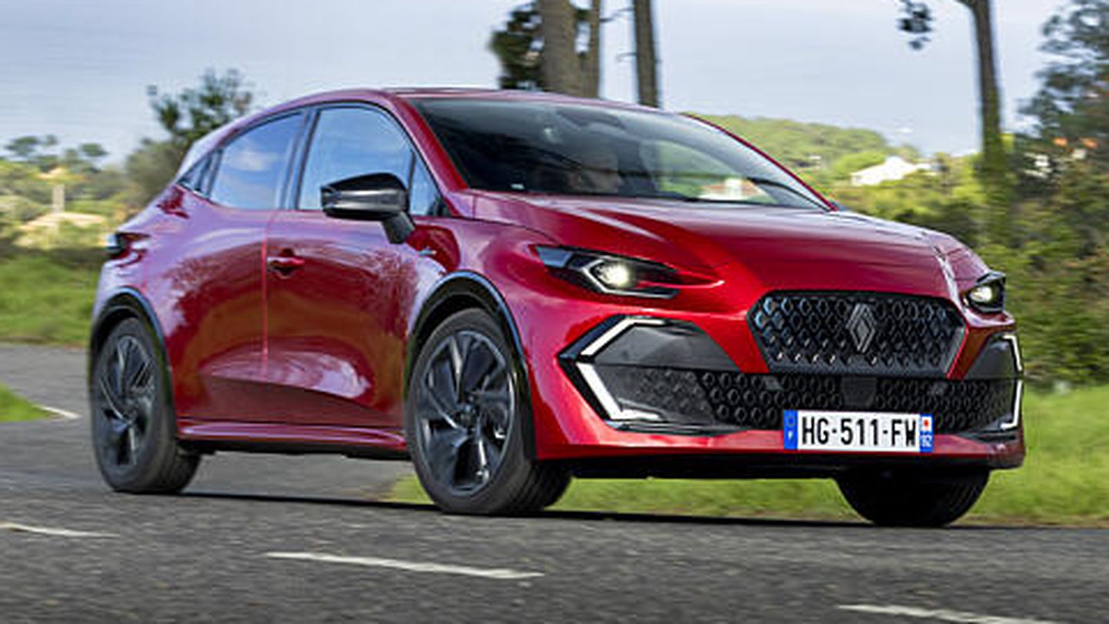 El Renault Clio de sexta generación, lanzado comercialmente en noviembre, ha contribuido mínimamente al éxito de este modelo en 2025, basado en los últimos meses en una política de precios muy agresiva.