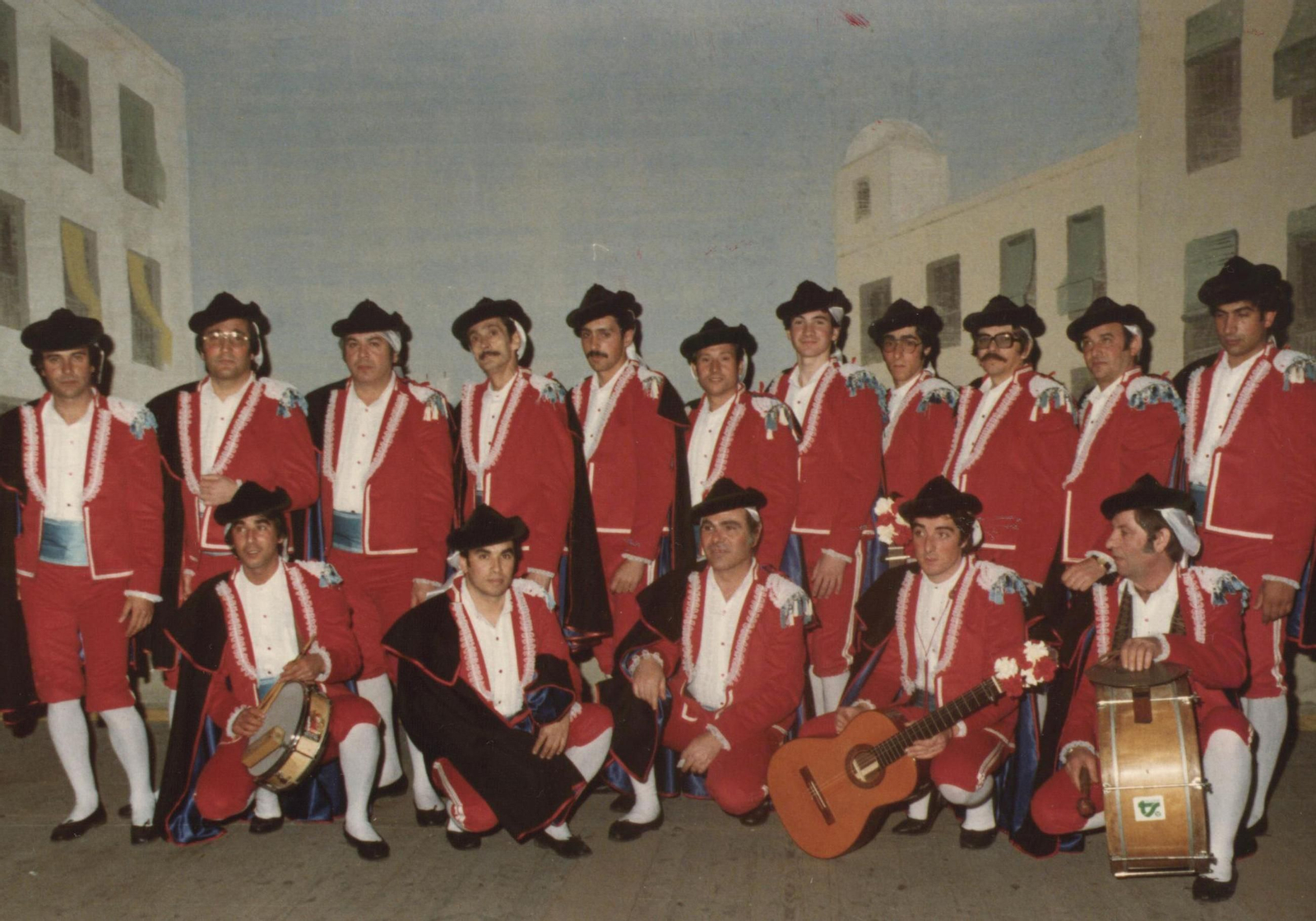1984. El grupo de 'Requiebro', 6º premio.