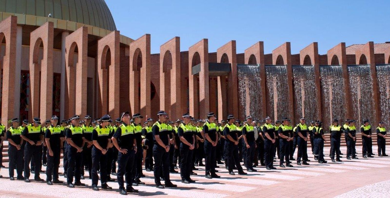 Incorporación de la promoción de los policías investigados.