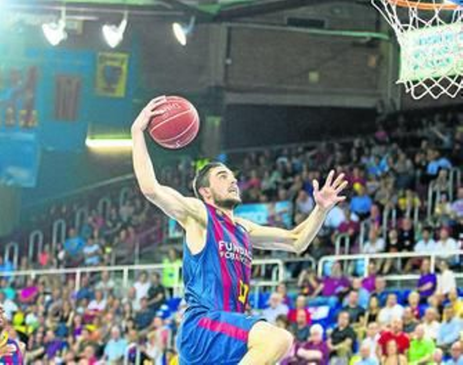 Satoransky se dispone a realizar un mate.
