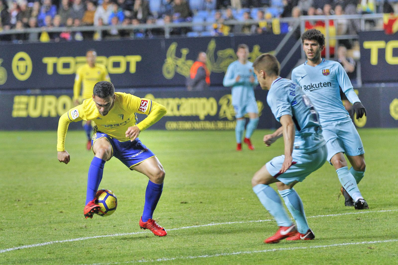 Las imágenes del Cádiz-Barcelona B