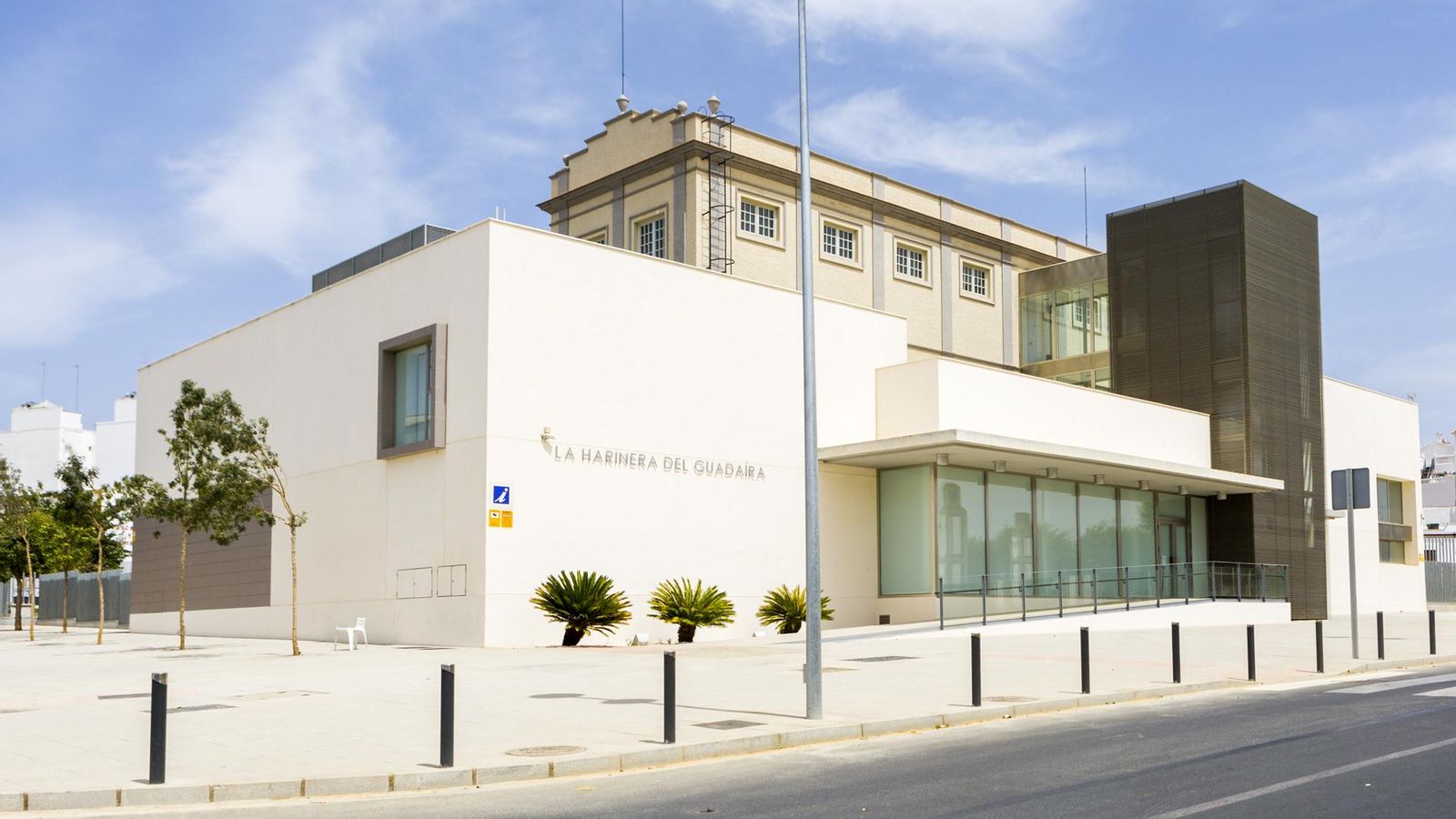 El edificio de la Harinera.