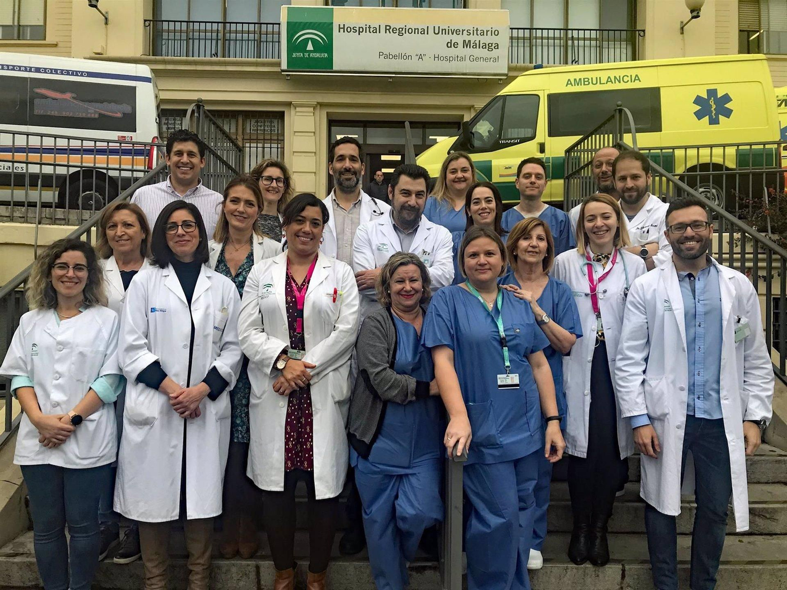 Un centenar de casos con el programa de trasplante de médula ósea en domicilio del Hospital Regional de Málaga Un centenar de casos con el programa de trasplante de médula ósea en domicilio del Hospital Regional de Málaga