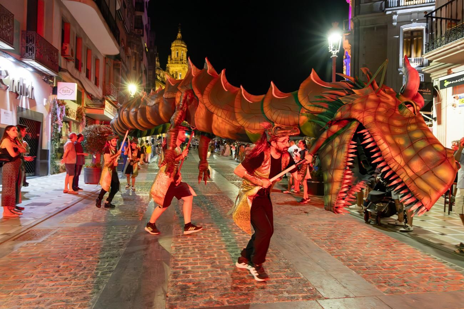 Exhibición de Bailes Medievales y Pasacalles del Lagarto de la Magdalena