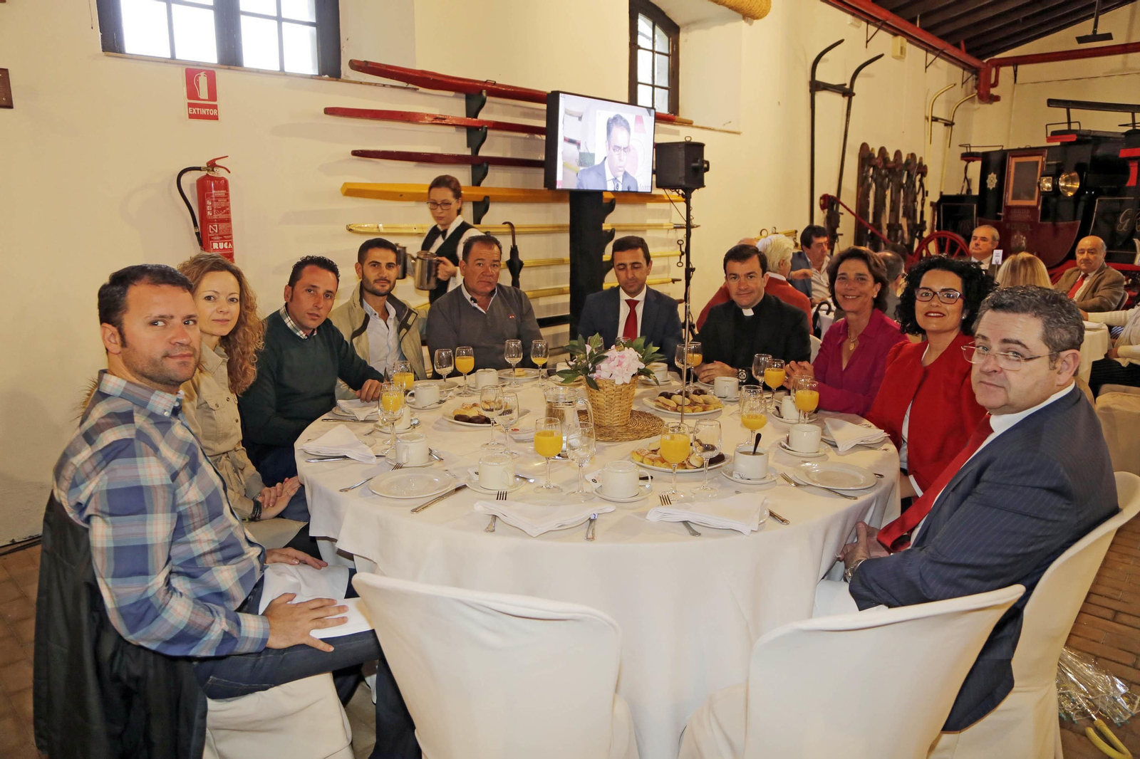 Luis Miguel Rodríguez, María del Carmen Aguilera, Luis José Holgado, Domingo Medina, Domingo Medina Guerra, Manuel Jesús Macías, Miguel Ángel Montero, Maribel Estévez, Juana Herrera y Gonzalo Cobo.