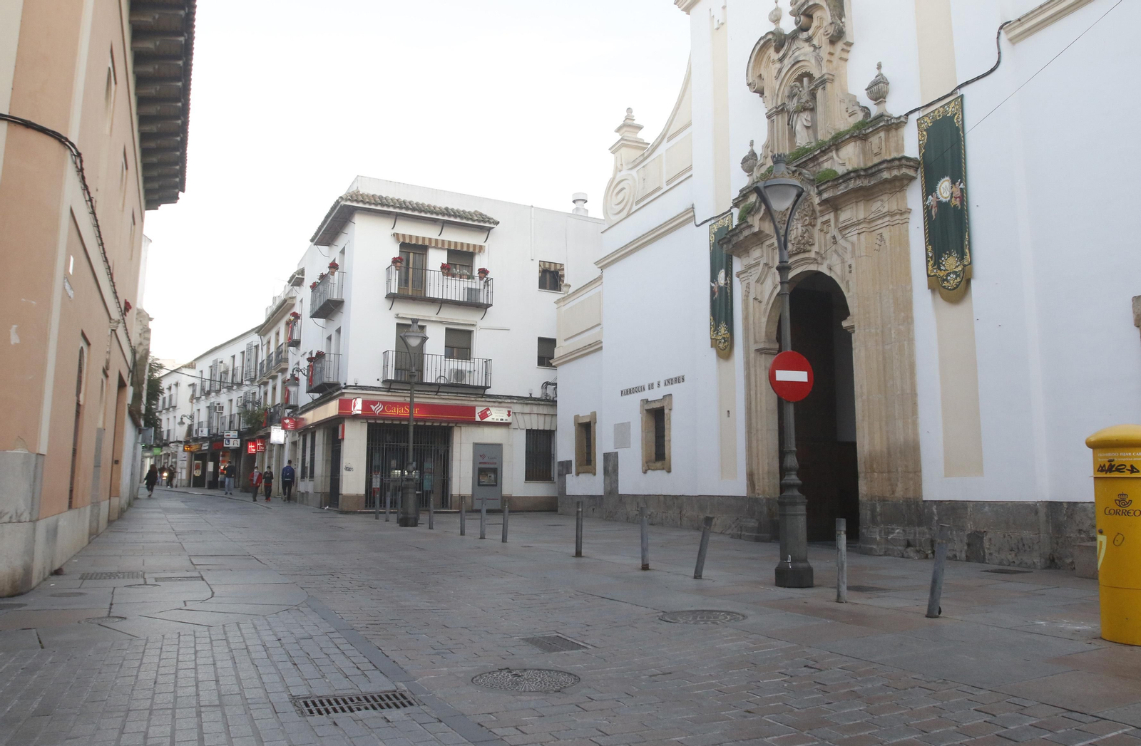 Un recorrido fotográfico por la Córdoba del granito gris