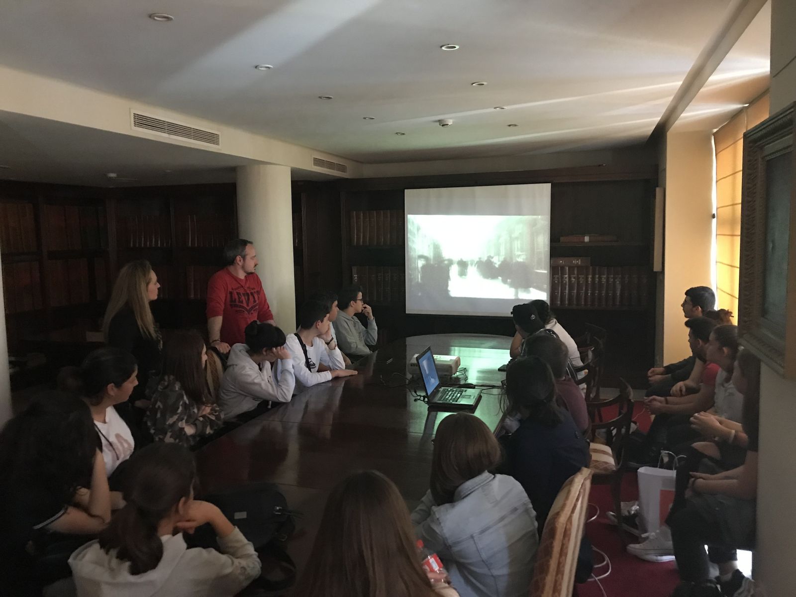 El IES Antonio Muro de Puerto Real visita Diario de Cádiz