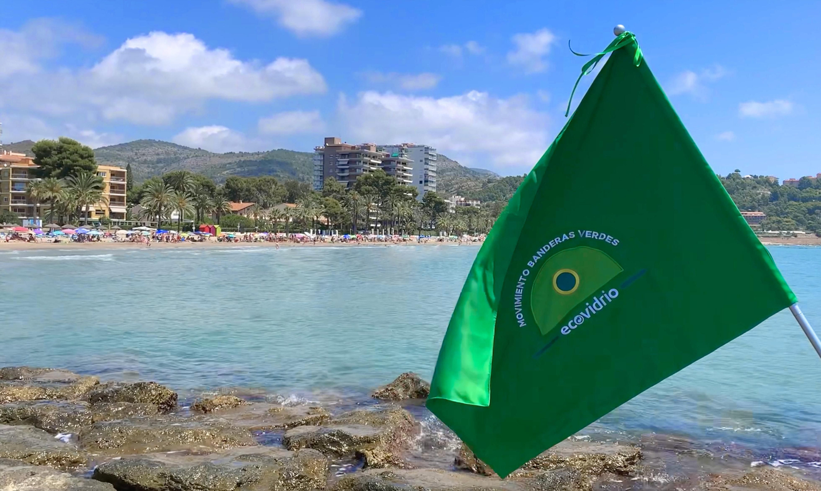 Doce municipios de Málaga compiten por la Bandera Verde de Ecovidrio