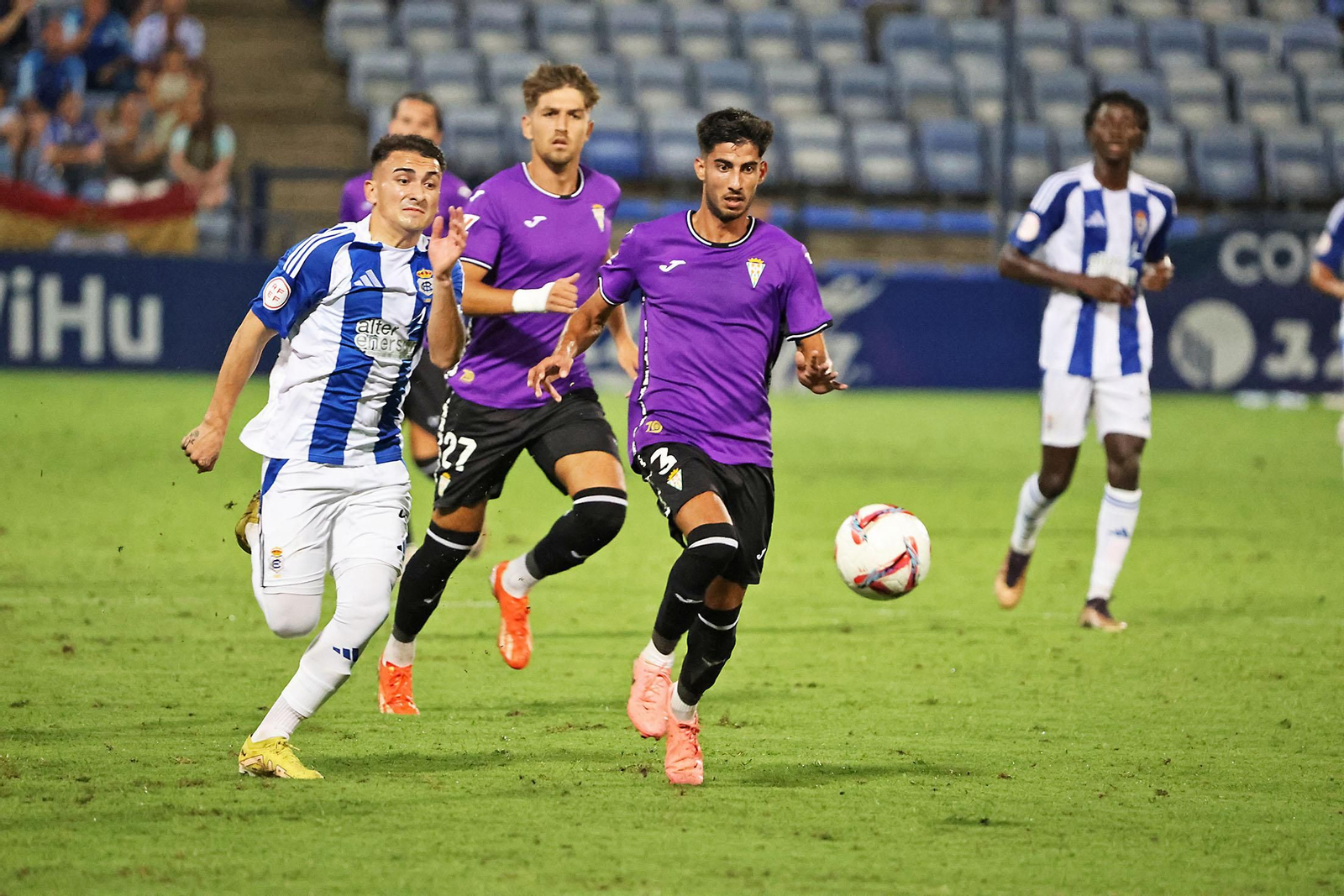 Las mejores imágenes del Trofeo Colombino entre el Recreativo de Huelva y el Córdoba CF