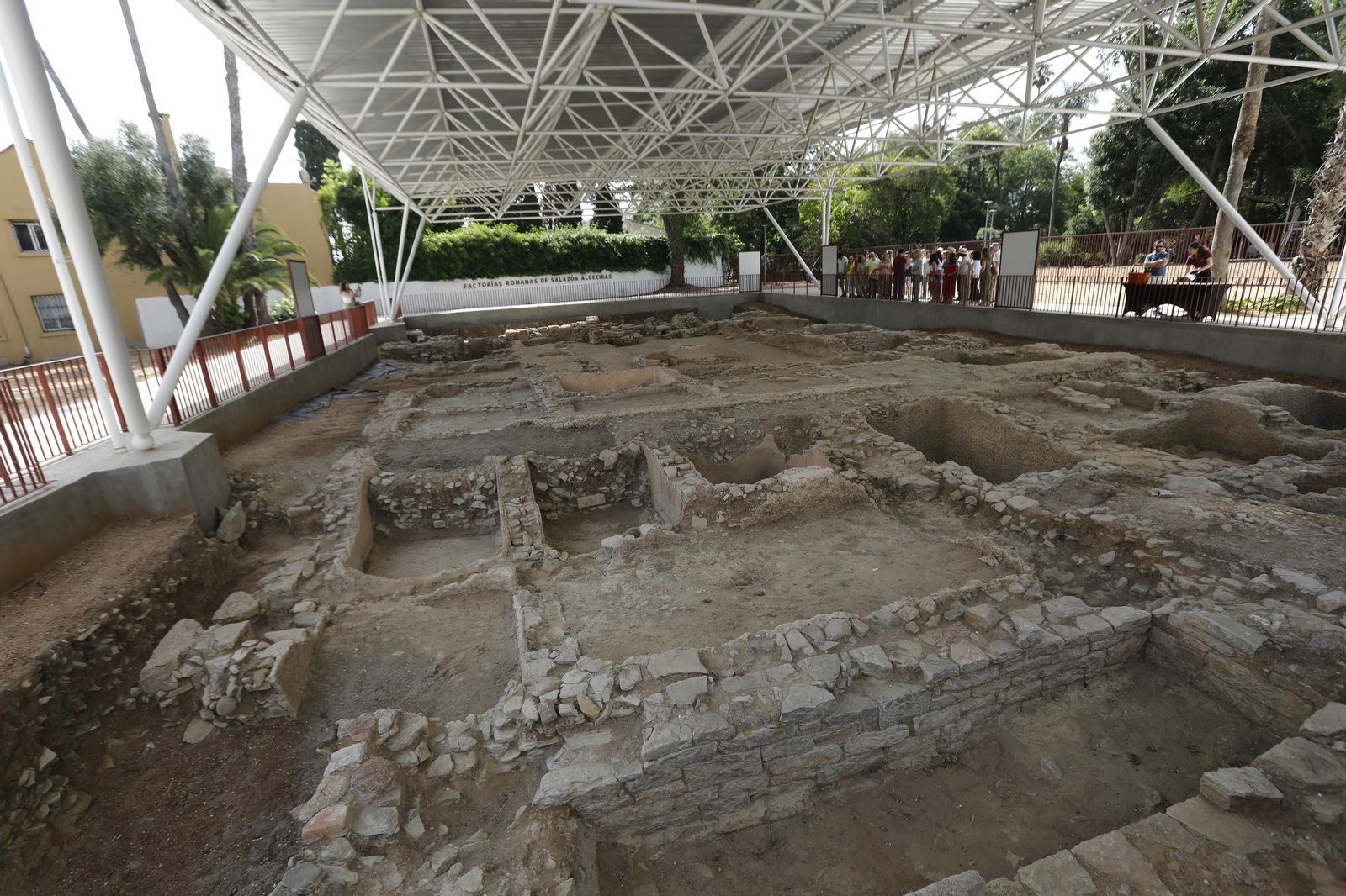 Las fotos de las Jornadas Europeas de Arqueología en la factoría de salazón de lulia Traducta