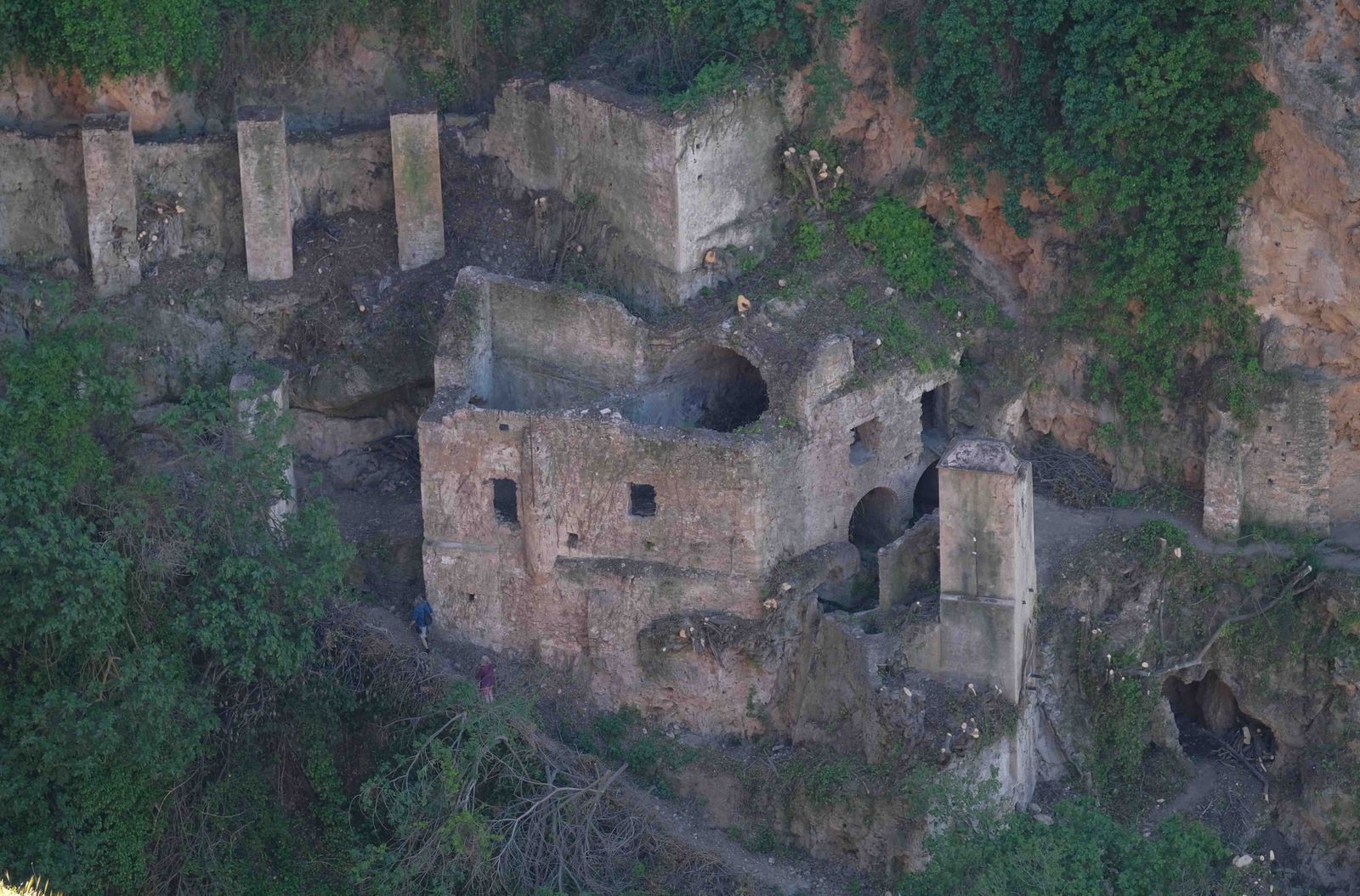 Estructura de uno de los molinos que quedó al descubierto.