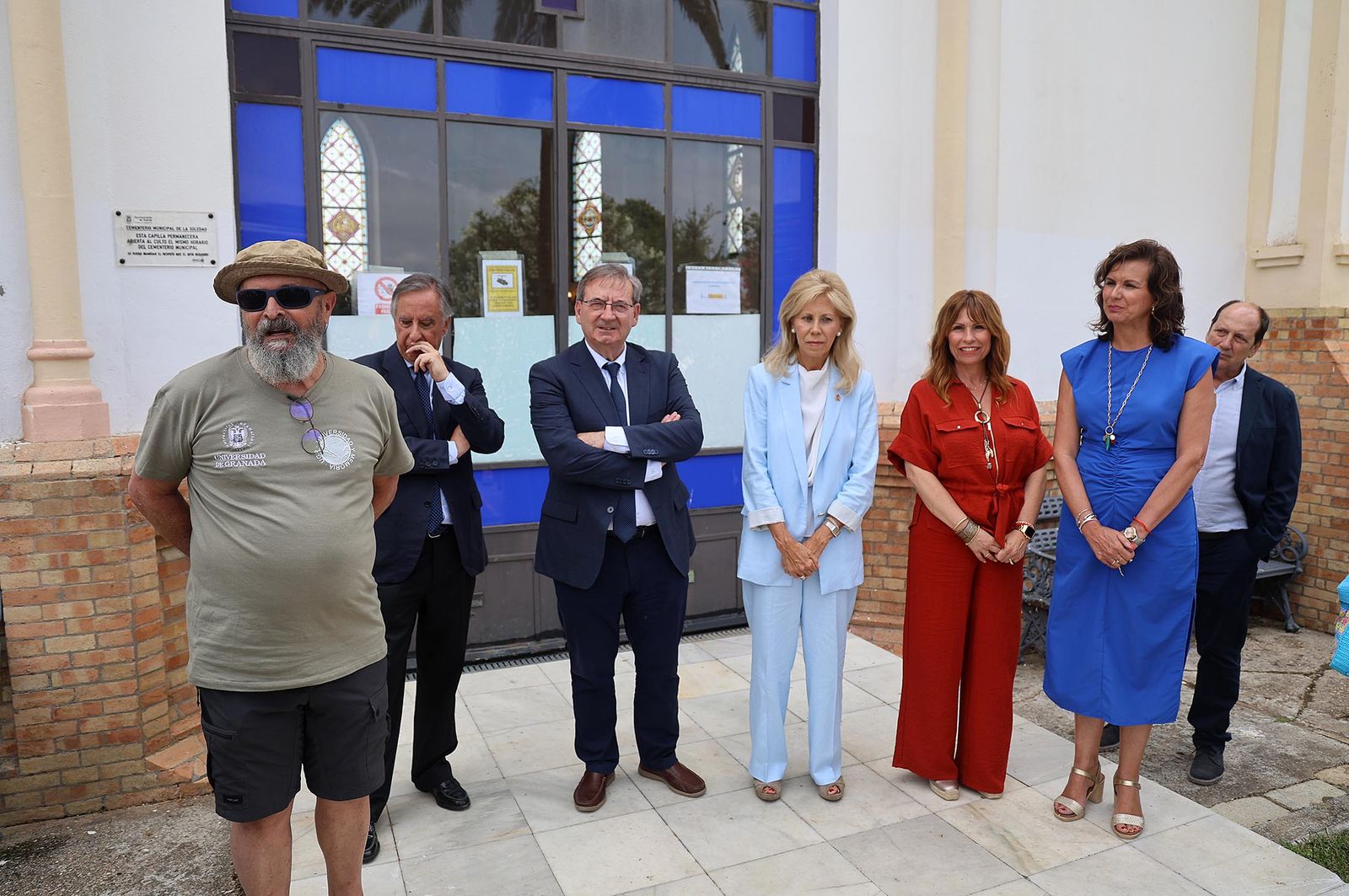 Imágenes de la visita a los trabajos de exhumación en las fosas comunes del Cementerio de La Soledad