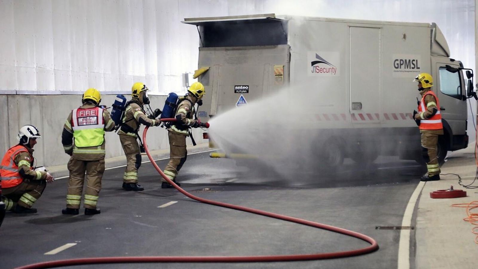 Simulacro de emergencia en el túnel de Gibraltar.
