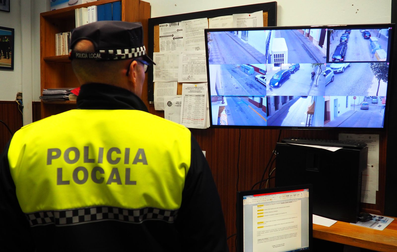 Una imagen del centro de control de las cámaras de tráfico que funciona en Lebrija desde 2019.