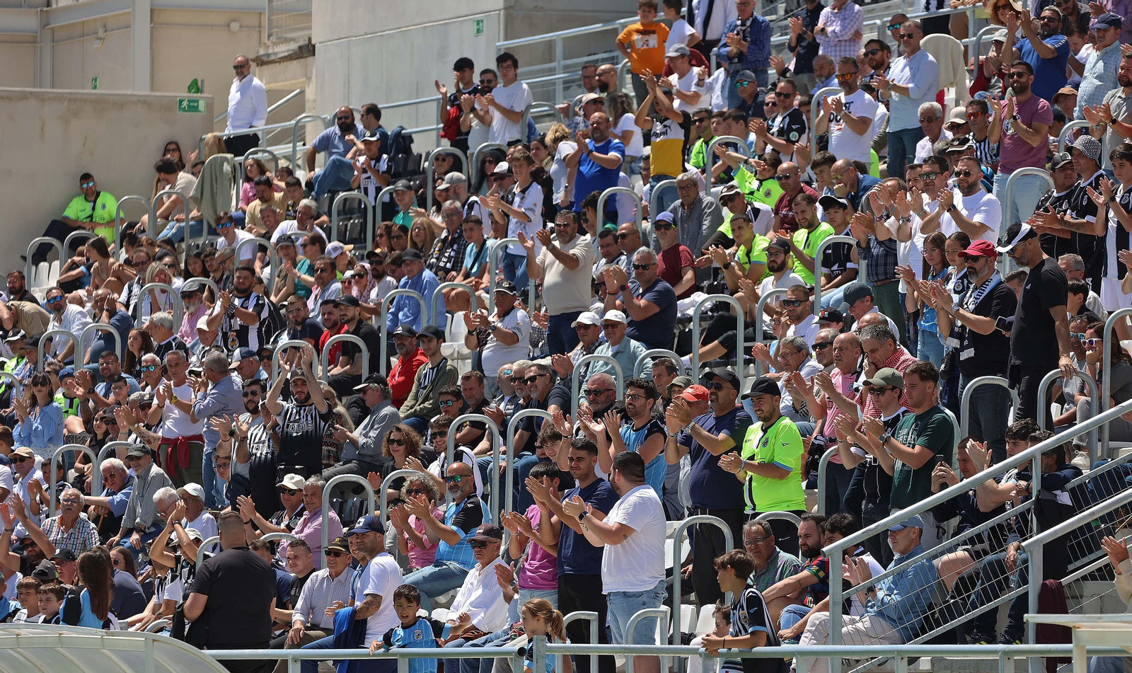 Las mejores fotos del Balona - Cartagena B de Segunda RFEF