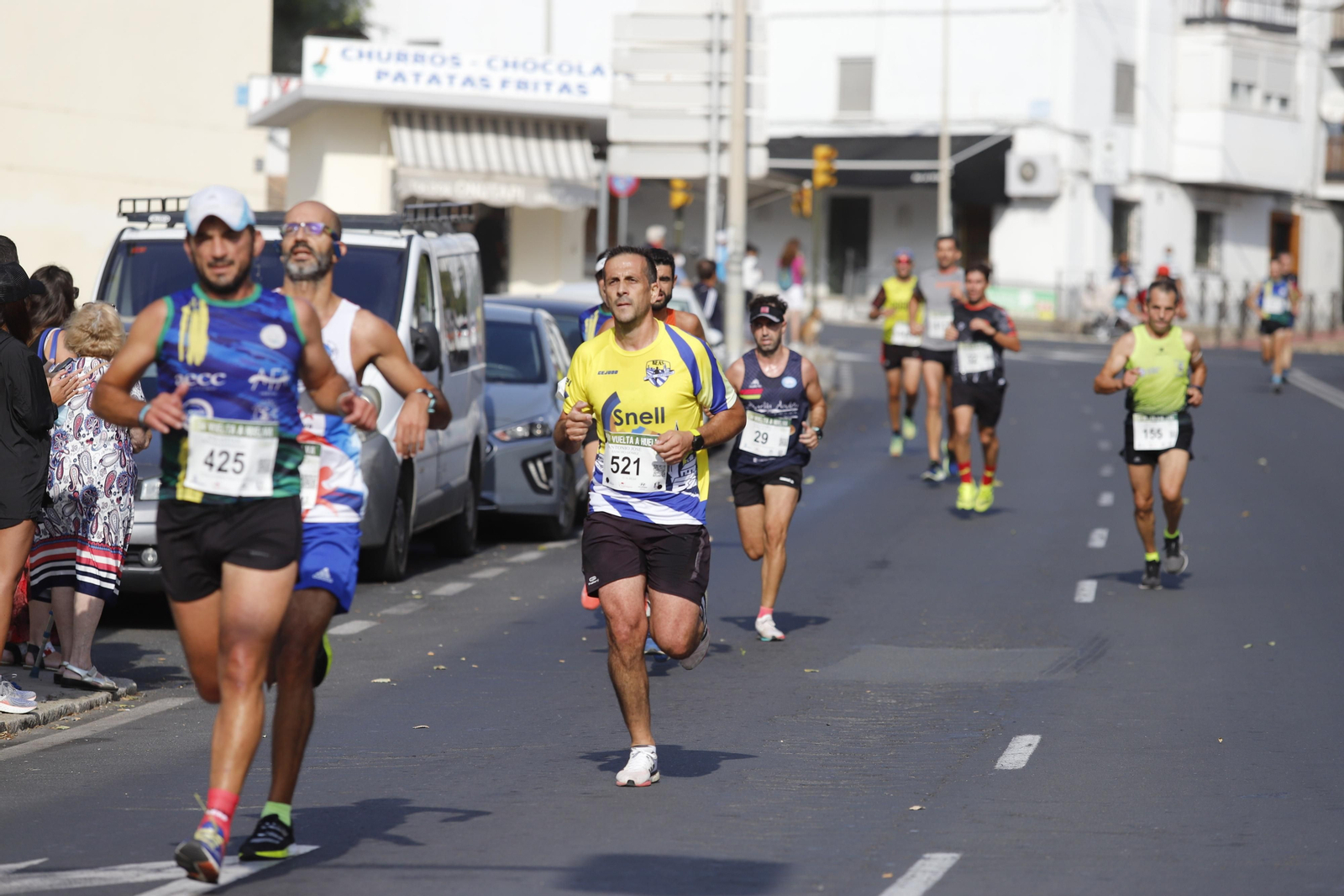 Las imágenes de la vuelta a Huelva de atletismo