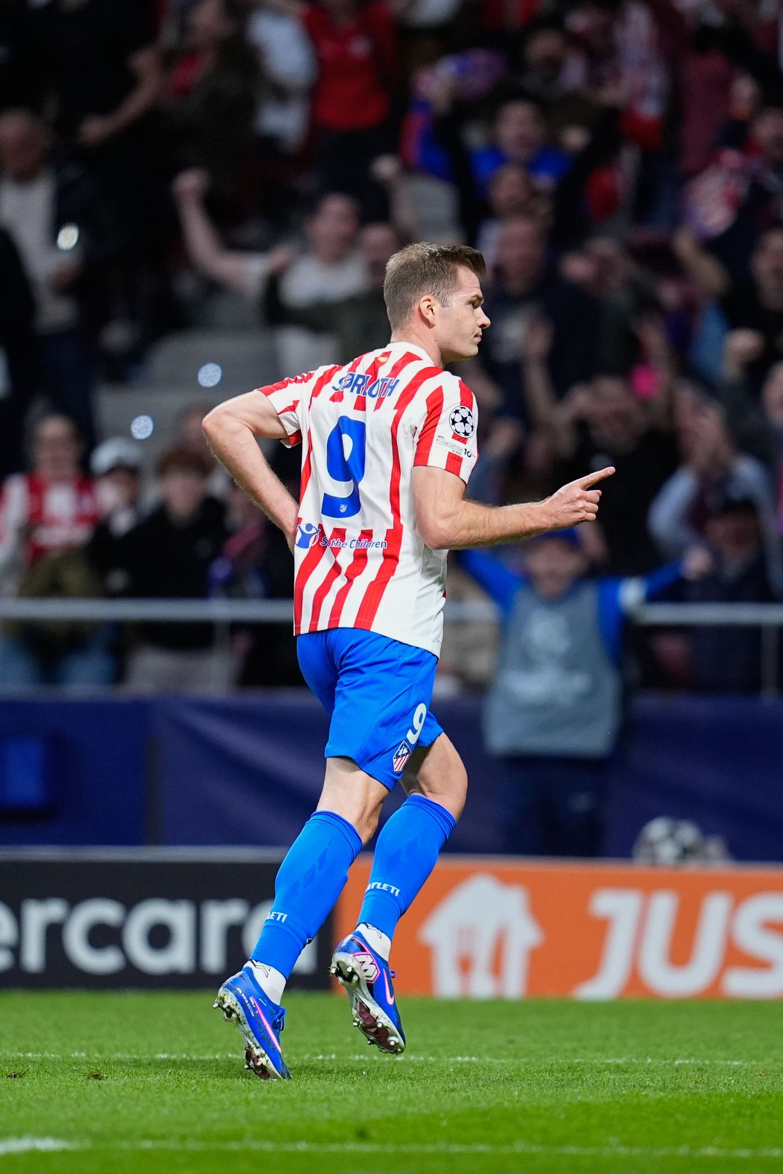 Las fotos del Atlético de Madrid - Brujas