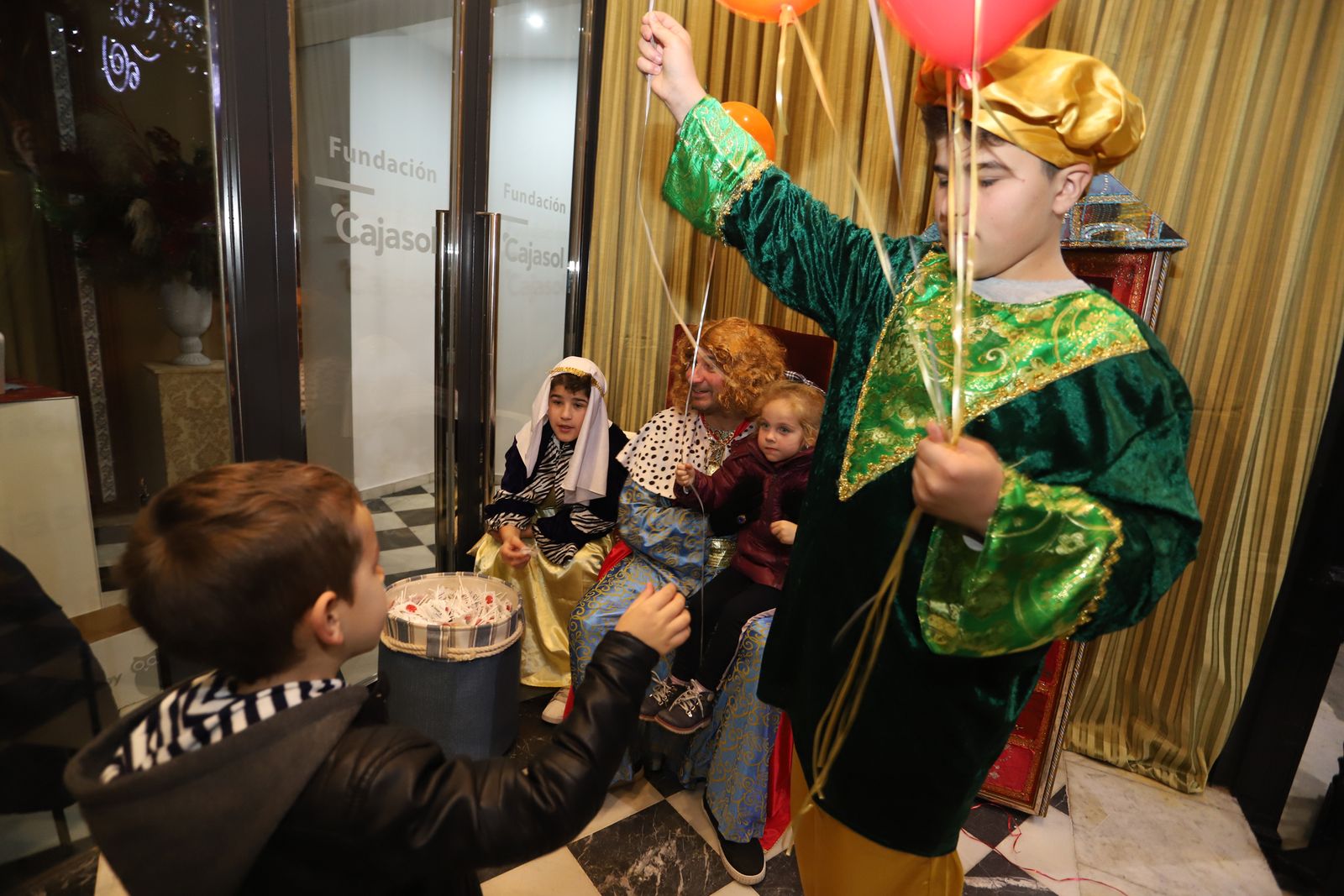 Imágenes del cartero Real de Huelva Información