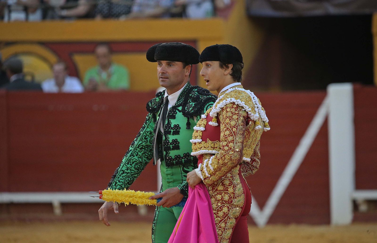 Fotos de la corrida del jueves de la Feria Taurina de Algeciras 2023:  Salvador Vega, Roca Rey y Pablo Aguado