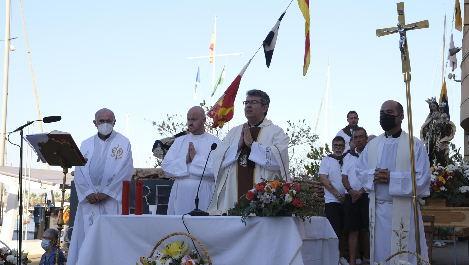 Procesión marinera de la Virgen del Carmen en Aguadulce