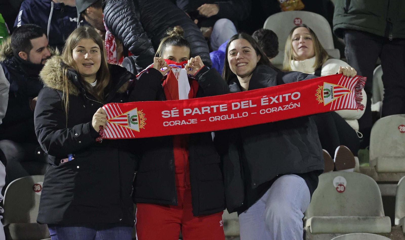 Búscate en el Nuevo Mirador durante el Algeciras - Real Madrid Castilla de Primera Federación