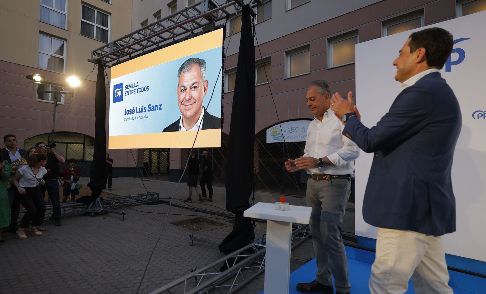 Las imágenes del inicio de campaña del Partido Popular, en Sevilla
