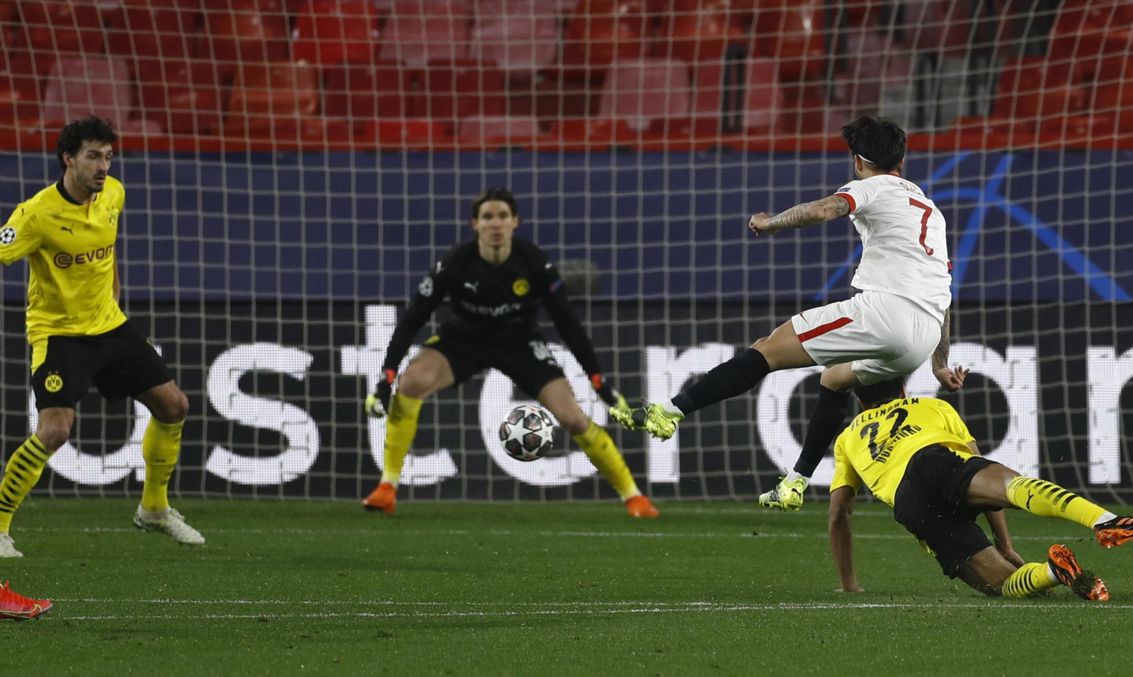 Las imágenes del Sevilla-Borussia Dortmund de Champions