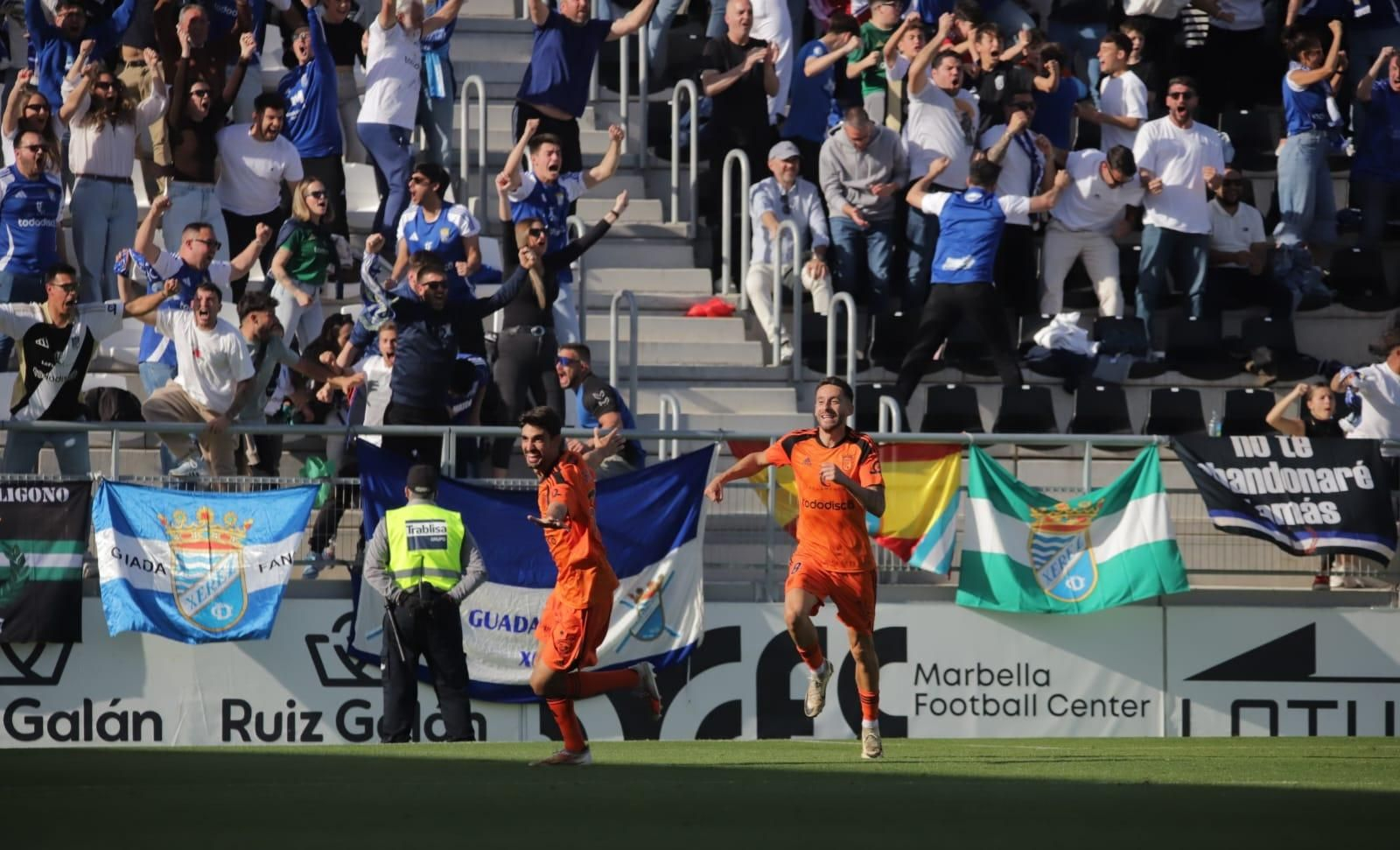 Imágenes del triunfo del Xerez CD ante la Balona en La Línea