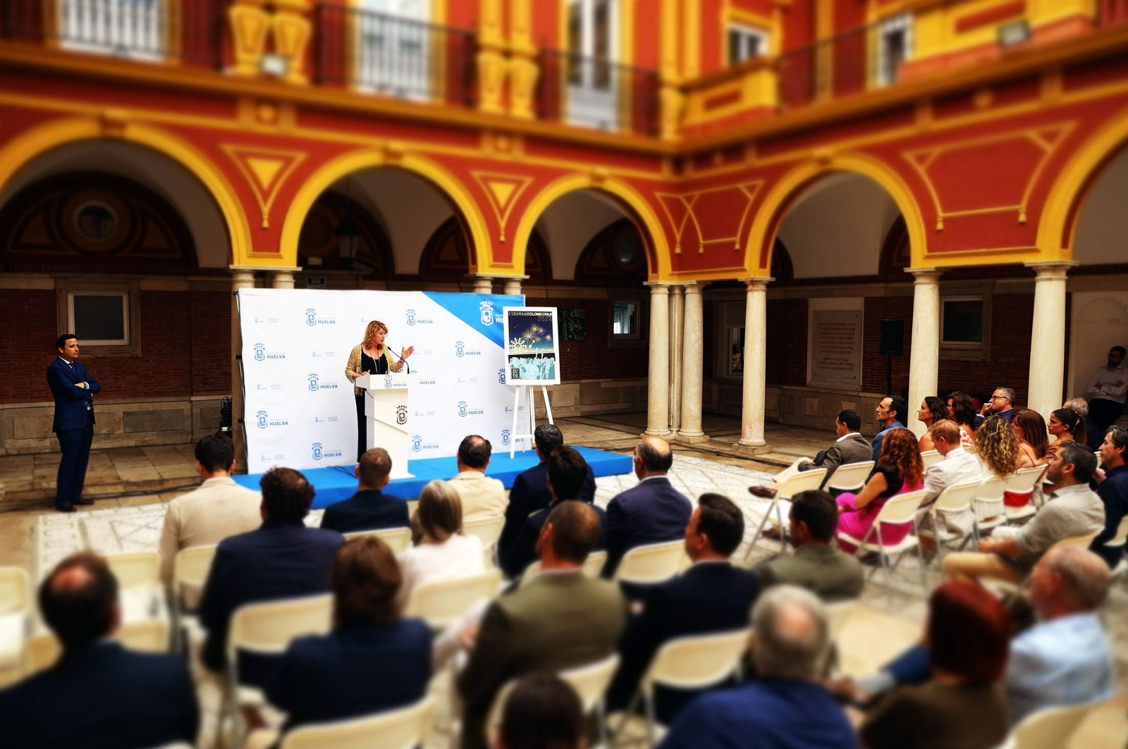 Imágenes de la presentación de las Fiestas Colombinas en el Ayuntamiento