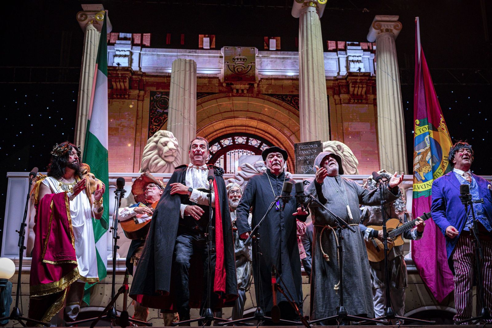 Las imágenes del pregón y la boda de Manu Sánchez en el Carnaval de Cádiz 2026