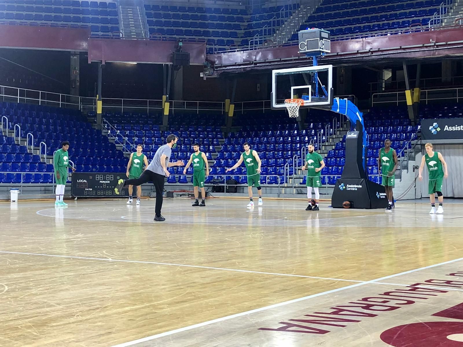 Las fotos del entrenamiento del Unicaja en el Palau Blaugrana