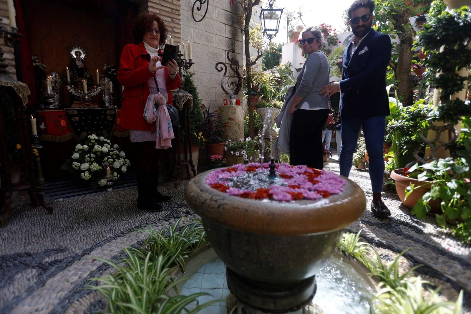 Los Patios de Córdoba que abren este Viernes Santo, en imágenes
