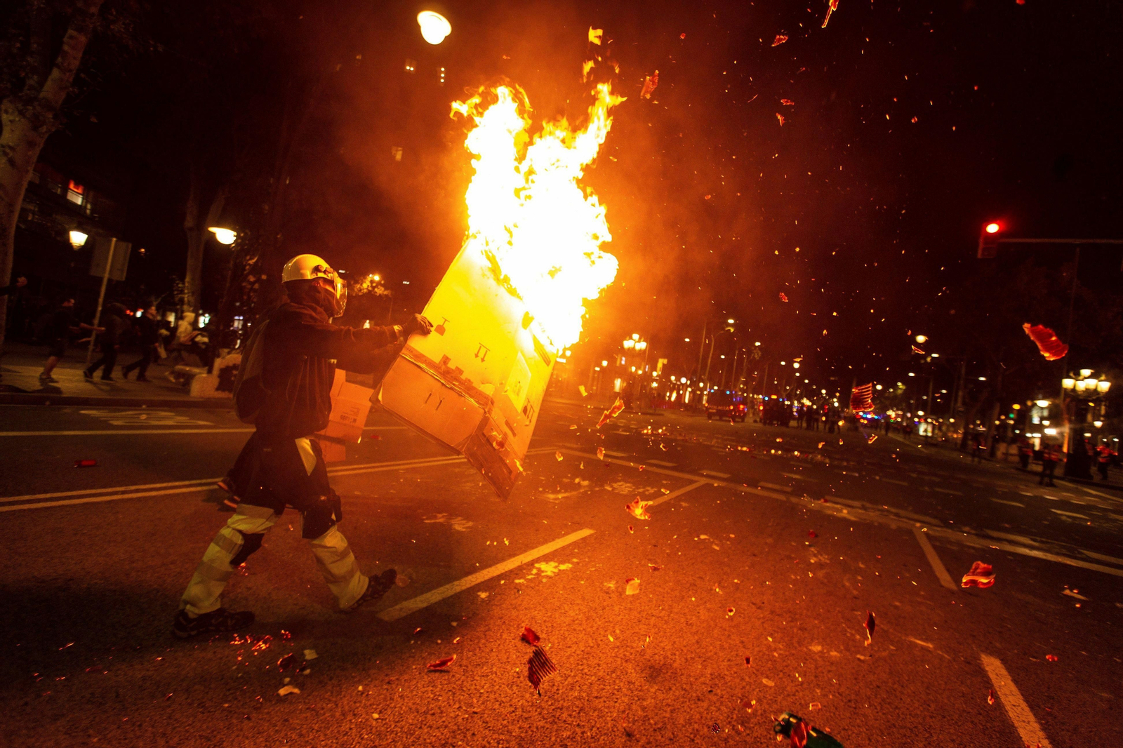 Los graves disturbios en Cataluña