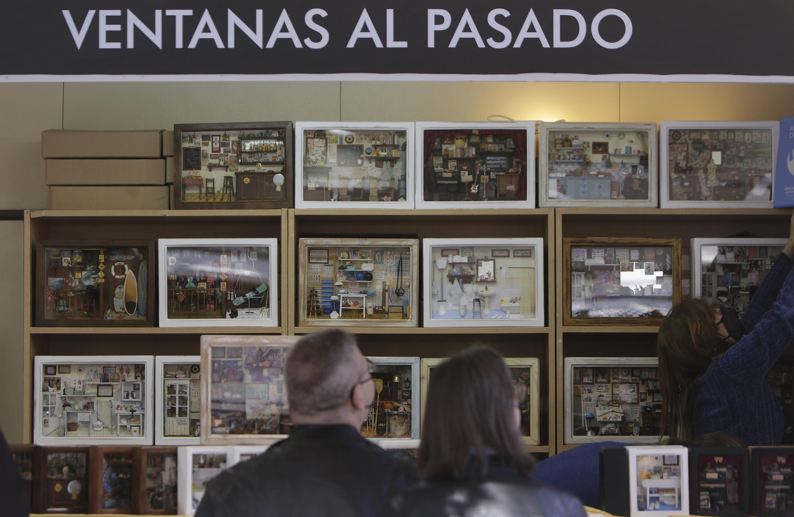 Mercado artesanal de Plaza Nueva