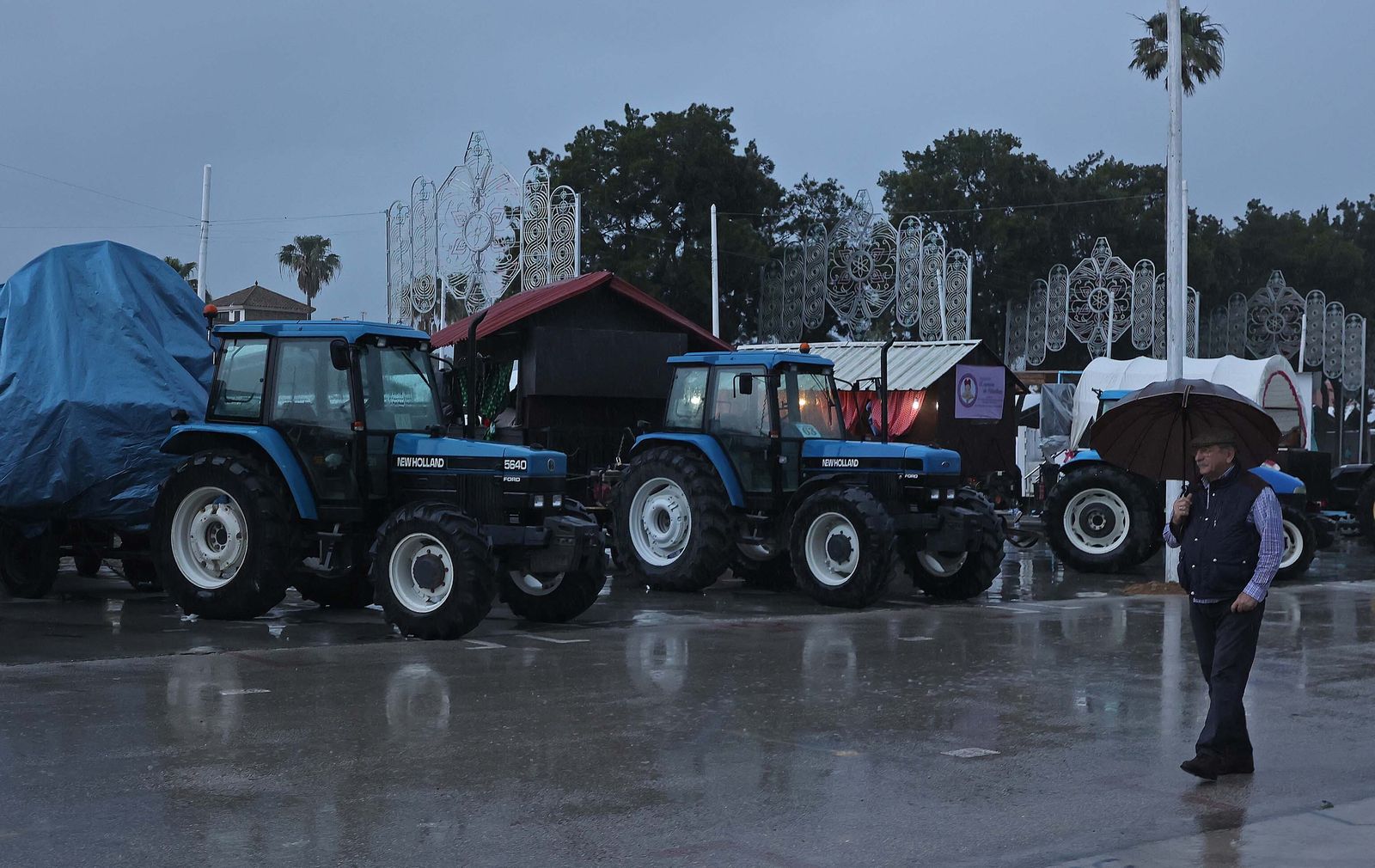 Búscate en las fotos del sábado en la romería de Los Barrios