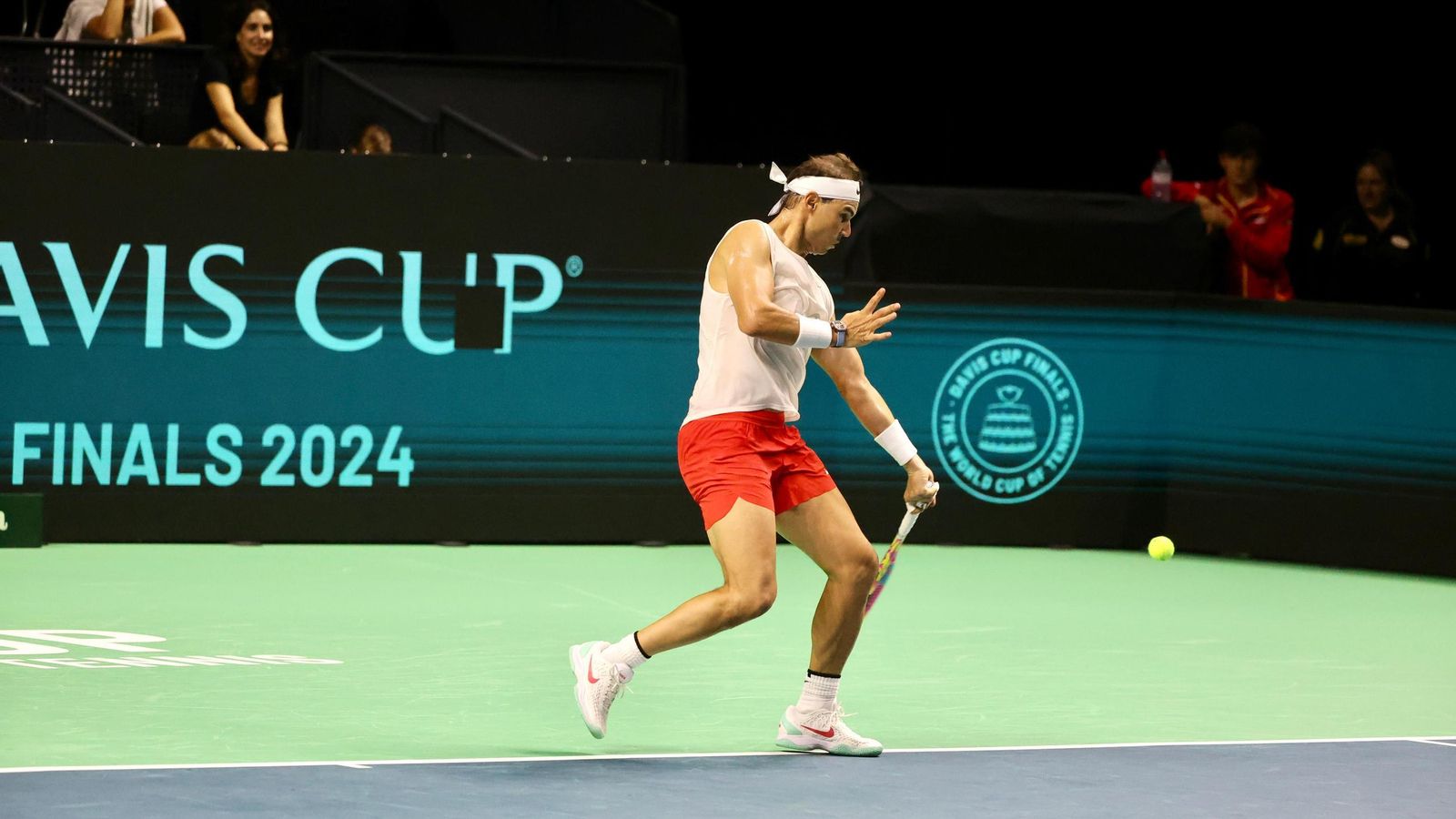 Rafa Nadal se machaca en el Carpena