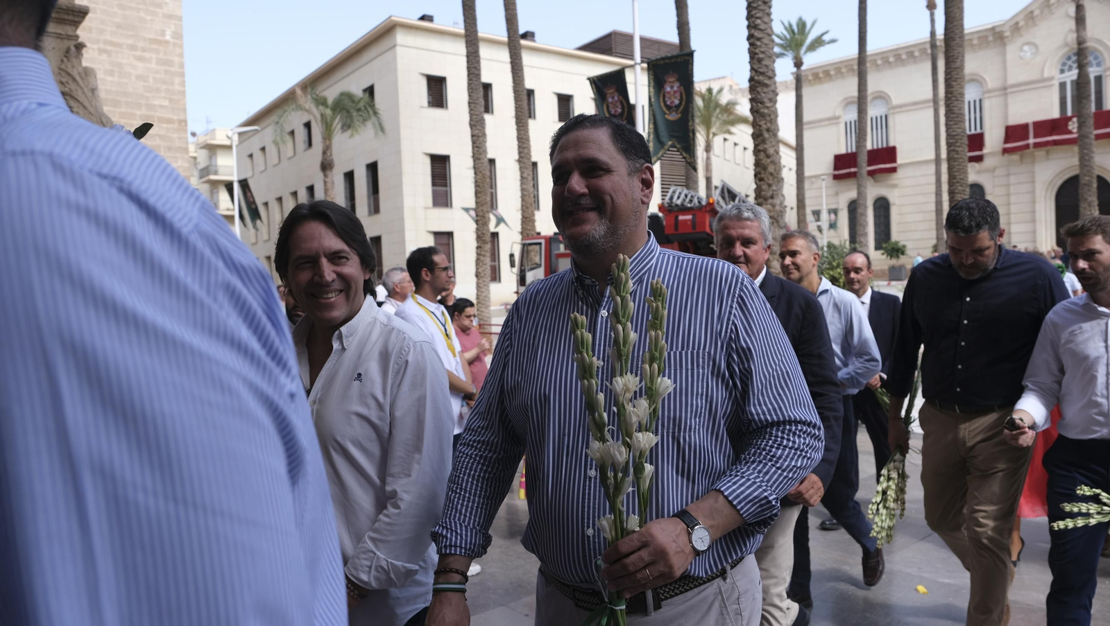 Ofrenda floral a la Virgen del Mar en la Feria de Almería 2024, en imágenes
