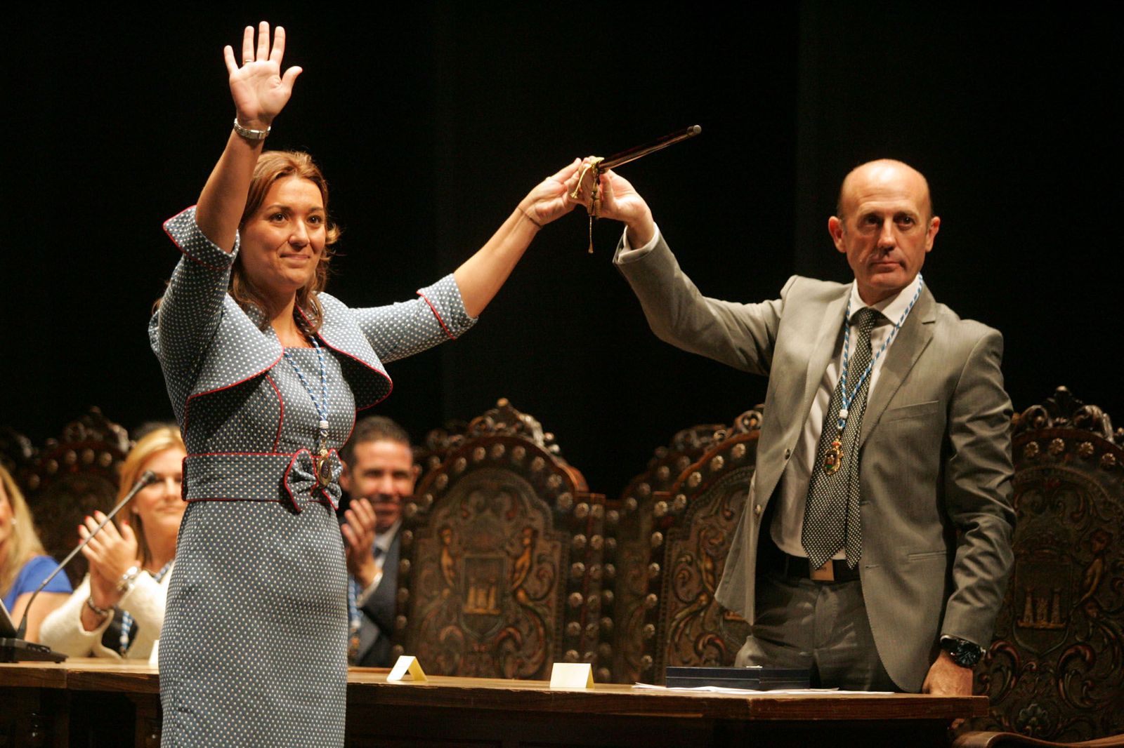 Gemma Araujo, el día de su investidura como alcaldesa de La Línea (2011)