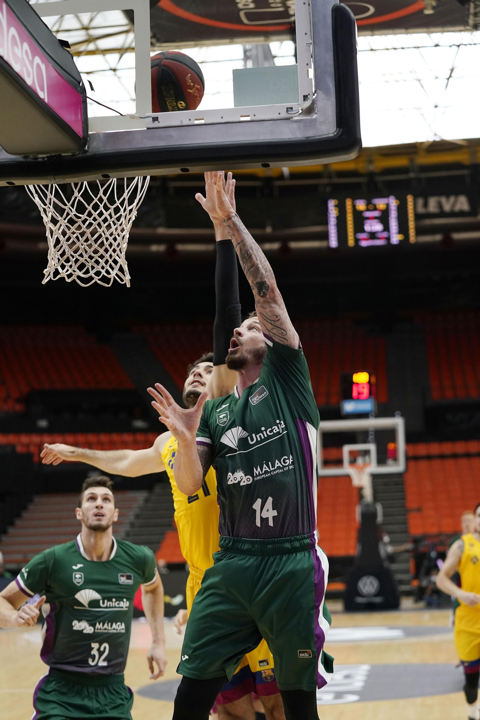 Las fotos del Unicaja-Barcelona