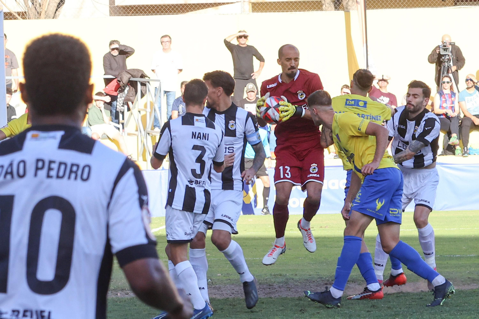 Las fotos del Orihuela-Balona de Segunda Federación (1-2)