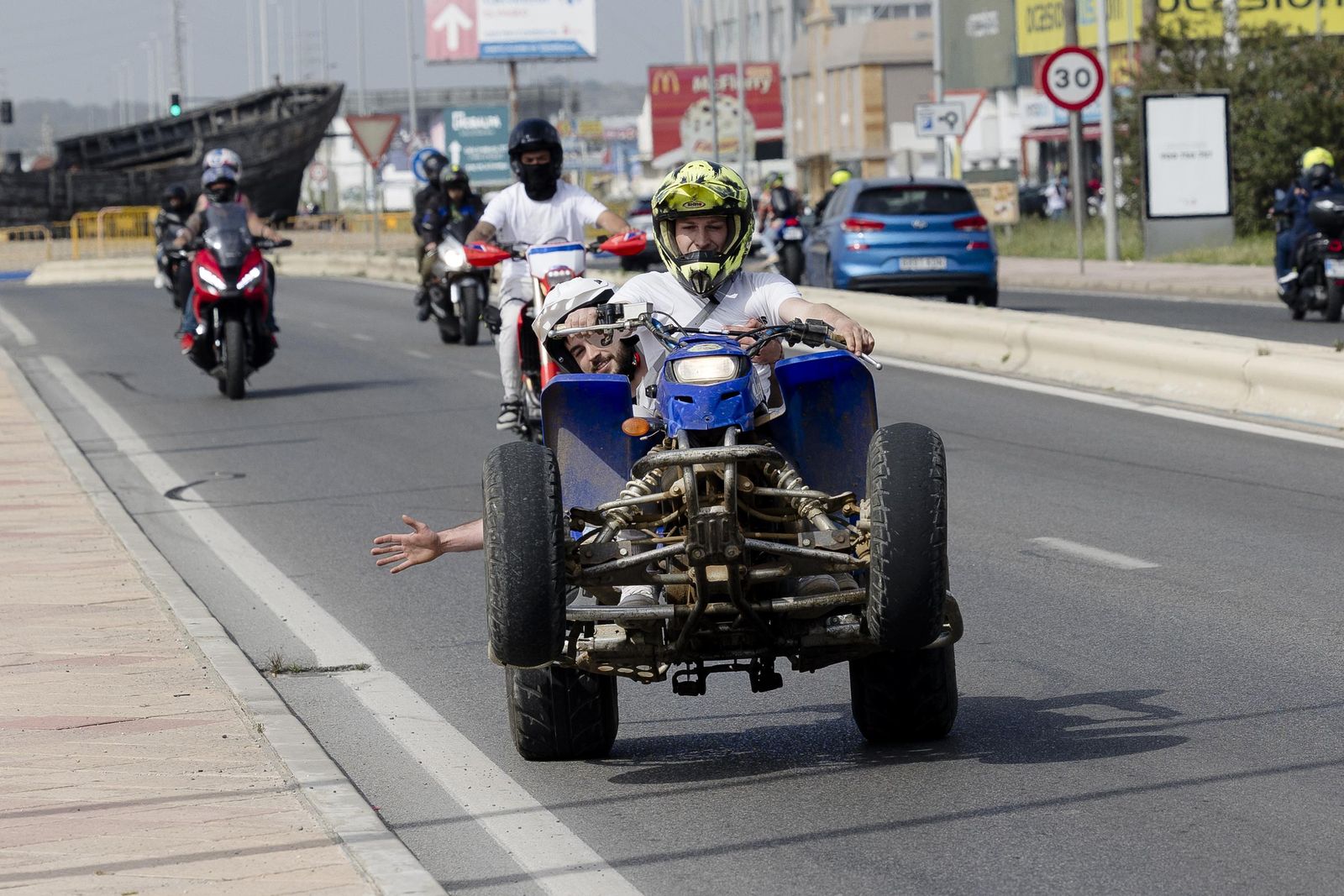 Las imágenes del viernes de Motorada en El Puerto por el Gran Premio de Motociclismo de Jerez 2025