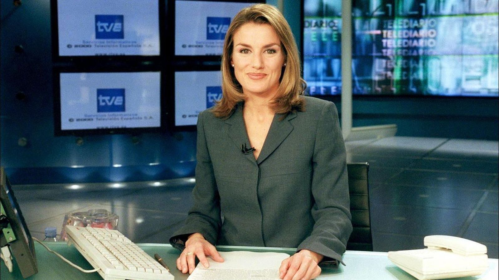 La Reina Letizia presentando el Telediario de TVE