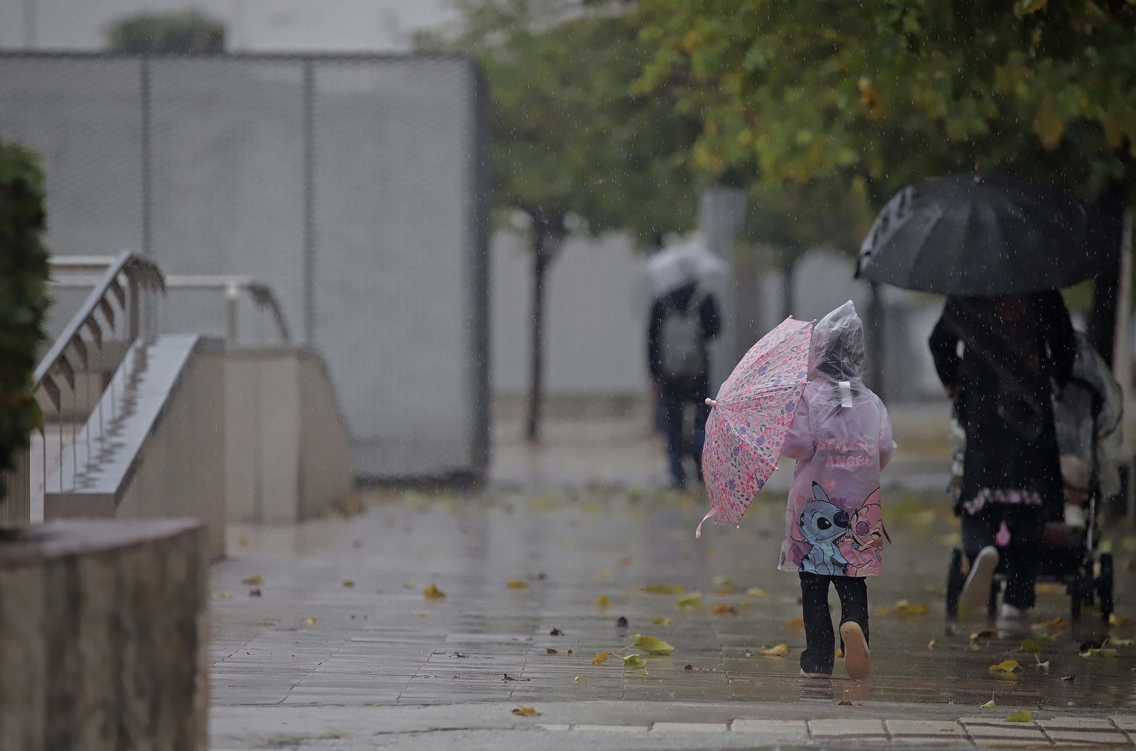Fotos de la lluvia provocada por la borrasca atlántica en Algeciras